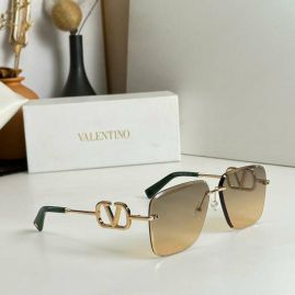 Picture of Valentino Sunglasses _SKUfw54039507fw